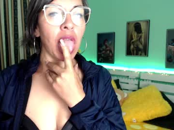 Roxam_Sexi February 01, 2025 Chaturbate stream image