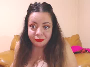 Luisahornydoll stream photo from February 01, 2025