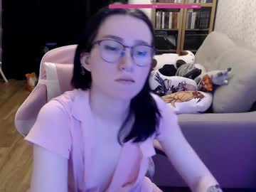 Traveler2903 February 01, 2025 Chaturbate stream image