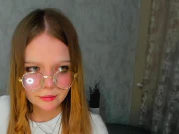 Melmooon February 01, 2025 Chaturbate stream image