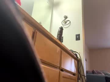 Inandout0001 February 01, 2025 Chaturbate stream image