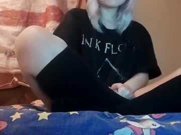 Trixieuwu February 01, 2025 Chaturbate stream image