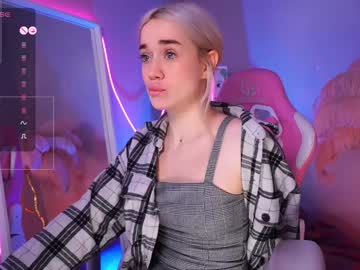 Fiona_Powerpuff February 01, 2025 Chaturbate stream image