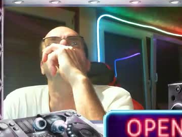 R_2d2_ February 01, 2025 Chaturbate stream image
