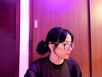 Petitee_Lunna February 02, 2025 Chaturbate stream image