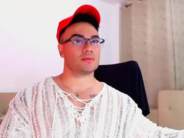 Yulian_Evans_ February 02, 2025 Chaturbate stream image