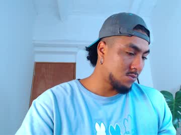 Yosoy_Enzo2020 February 02, 2025 Chaturbate stream image