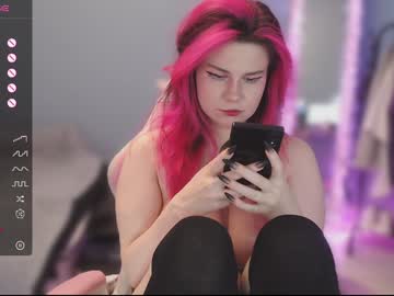 Makelovenotwarbitchess February 02, 2025 Chaturbate stream image