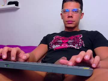 Myke_Jonnes February 02, 2025 Chaturbate stream image