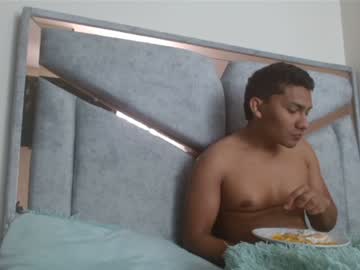 Alexvsluisa February 02, 2025 Chaturbate stream image