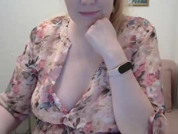 Golden_Eva_ February 02, 2025 Chaturbate stream image