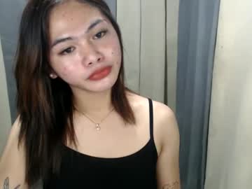 Distractible_Elloise18 February 02, 2025 Chaturbate stream image