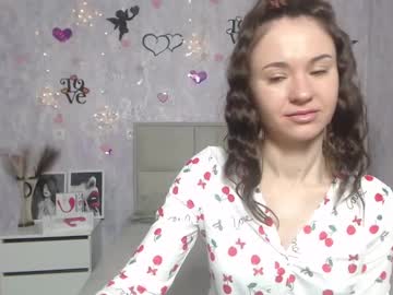 Kiaracriegs February 02, 2025 Chaturbate stream image