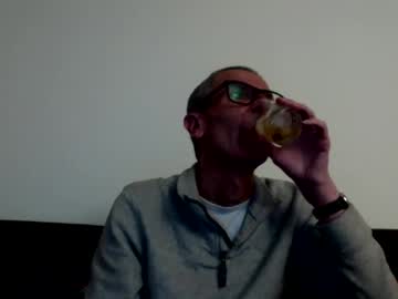Lovepvclate40s February 02, 2025 Chaturbate stream image