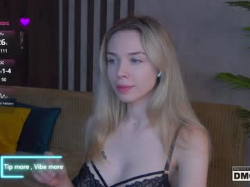 Holl1would February 02, 2025 Chaturbate stream image