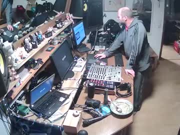 Iiiixiiix February 02, 2025 Chaturbate stream image