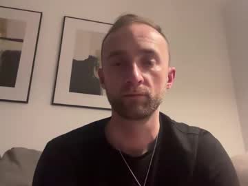 Peterbigcum37 February 02, 2025 Chaturbate stream image