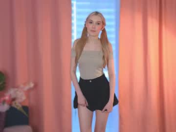 Henriettacreswell February 03, 2025 Chaturbate stream image