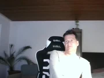 Ollowain0815 February 03, 2025 Chaturbate stream image