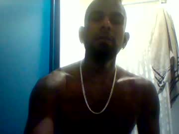 Canadianbrownbear February 03, 2025 Chaturbate stream image