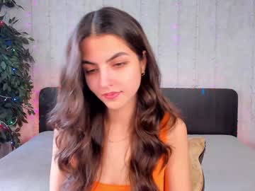 Milana_Crystal_ February 03, 2025 Chaturbate stream image