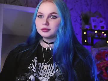 Moon_Valkyriie February 03, 2025 Chaturbate stream image