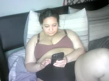 Lillenalove February 03, 2025 Chaturbate stream image