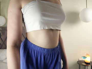 Esmefunnell February 03, 2025 Chaturbate stream image