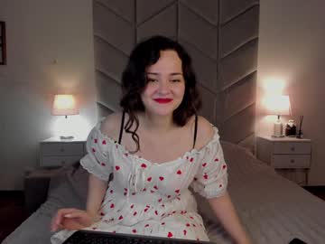 Camillaadrian February 03, 2025 Chaturbate stream image