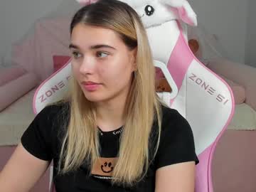 Kristinastoney February 03, 2025 Chaturbate stream image