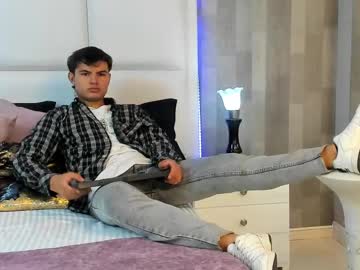 Cristophergrey_ February 03, 2025 Chaturbate stream image