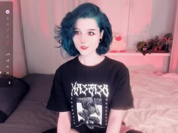 Alicentity stream photo from February 03, 2025