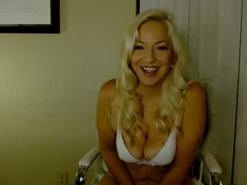Summerishotter February 04, 2025 Chaturbate stream image