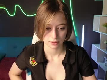 Carolinaares February 04, 2025 Chaturbate stream image