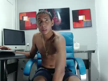 Wilses_Carpeex February 04, 2025 Chaturbate stream image