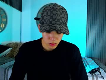 Mike_0233 February 04, 2025 Chaturbate stream image