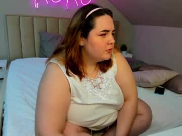 Helga_Fitzgerald February 04, 2025 Chaturbate stream image