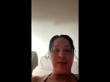 Kiannaluv February 04, 2025 Chaturbate stream image