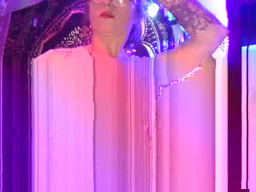 Hellomisskitty420 February 04, 2025 Chaturbate stream image