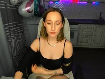 Melodyoflovee February 04, 2025 Chaturbate stream image