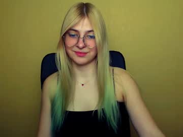 Luna_Lush_ February 04, 2025 Chaturbate stream image