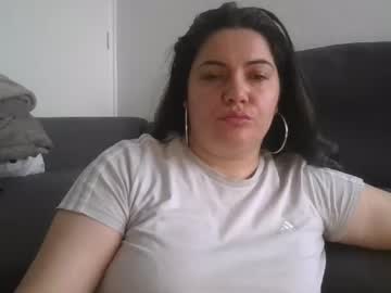 Squirtylady38 February 04, 2025 Chaturbate stream image
