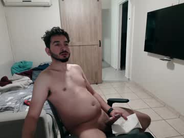 Luis_Flr February 04, 2025 Chaturbate stream image