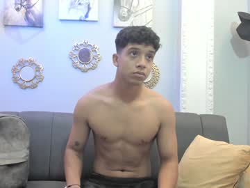 Tayler_Snow February 04, 2025 Chaturbate stream image