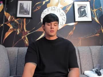 Kravenn_ February 04, 2025 Chaturbate stream image