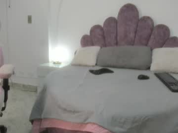 Your_Lady_Milf February 04, 2025 Chaturbate stream image