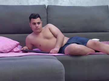 Rodrigo_Gave February 04, 2025 Chaturbate stream image