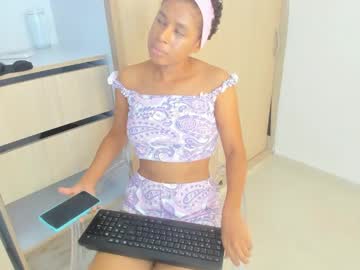 Auroradancer February 04, 2025 Chaturbate stream image