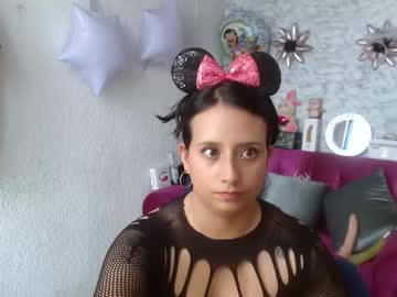 Halaenaplaypussy stream photo from February 04, 2025