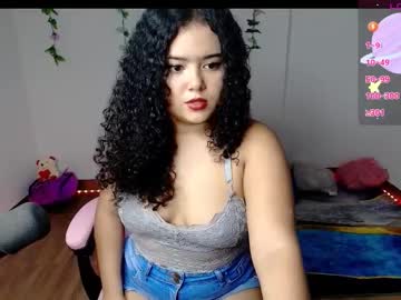 Dulce_Julieta_ February 04, 2025 Chaturbate stream image